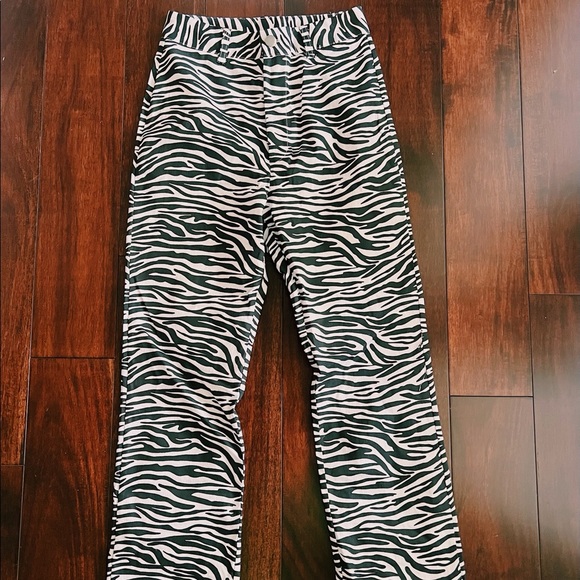 Zebra Print Pants - Picture 2 of 3